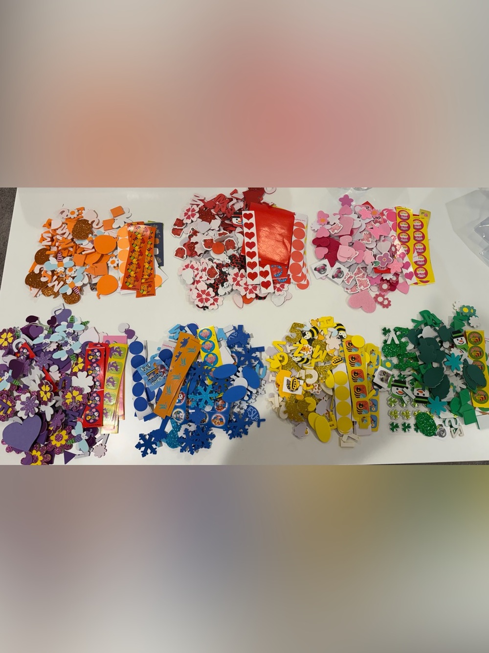 Large bundle Color sorted stickers basic colors for teaching or crafts